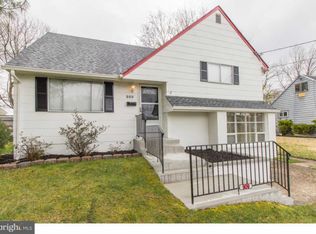 909 San Jose Dr, Glendora, NJ 08029