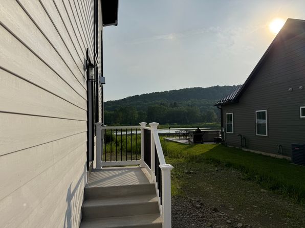 16 Fillmore Dr