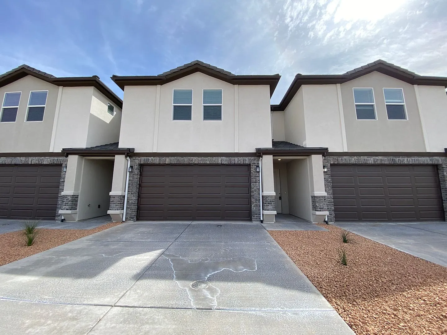3 Bedroom Sand Hollow Townhome For Rent! — Photo 1