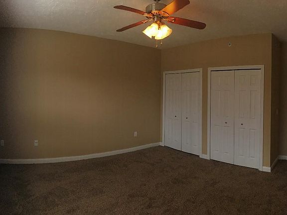 3rd image of 401 Pleasant Meadow Blvd #5b9c77dff