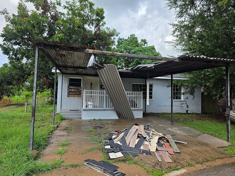 1st image of 10101 Chadwick St