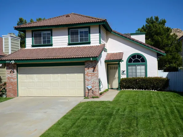 2422 Lake Forest St, Escondido, CA 92026