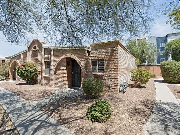 2nd image of 4434 E HUBBELL Street #22