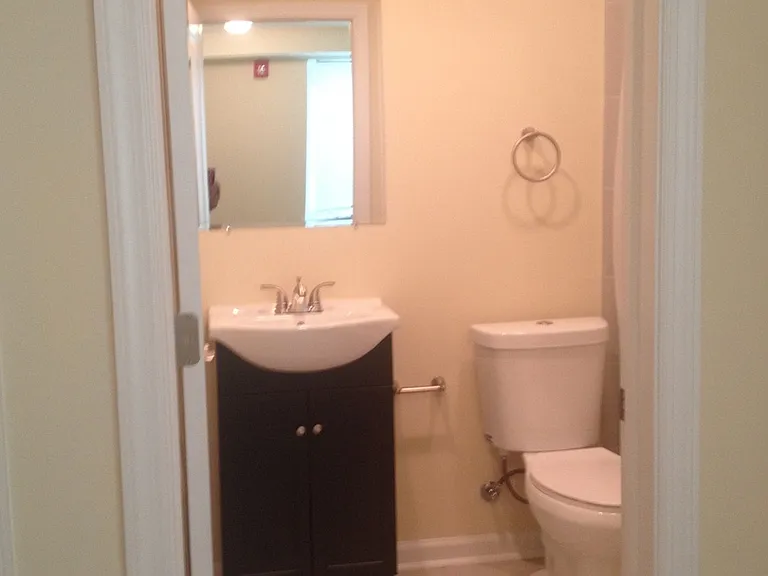 415 N 41st St — Photo 34