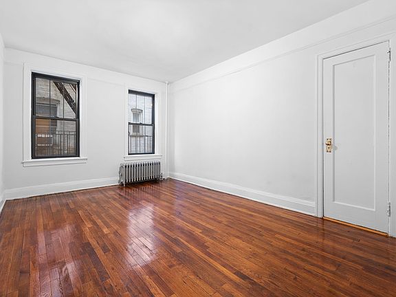3rd image of 3170 34th St APT 2D