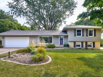 1101 33rd St, West Des Moines, IA, 50266