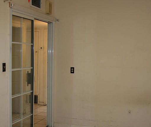 4th image of 101 W San Pedro
