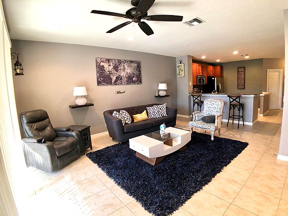 5th image of 9704 Lago Dr