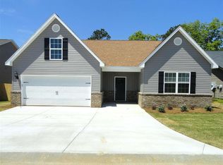 107 Sutton Dr, Perry, GA 31069