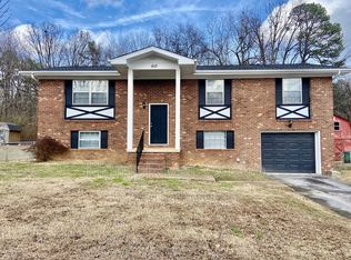415 Sevier St, Hixson, TN 37343