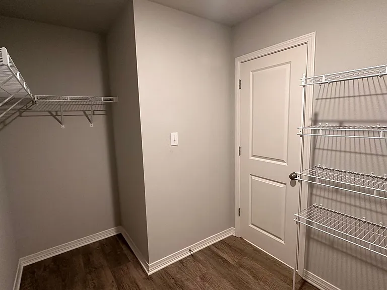 14221 Sanctuary Trails Dr — Photo 25