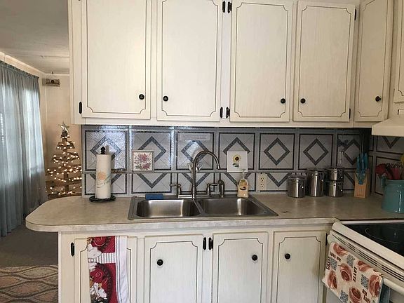 2nd image of 9301 49th St N #201