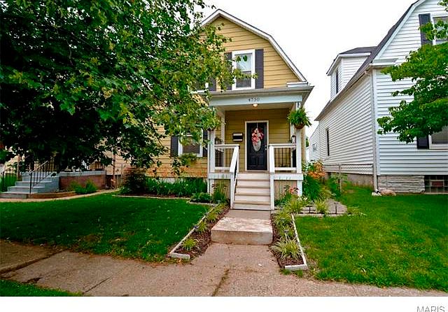 1st image of 4730 Dahlia Ave