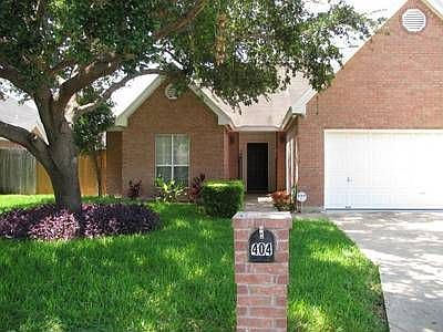 1st image of 404 E Wisteria Ave