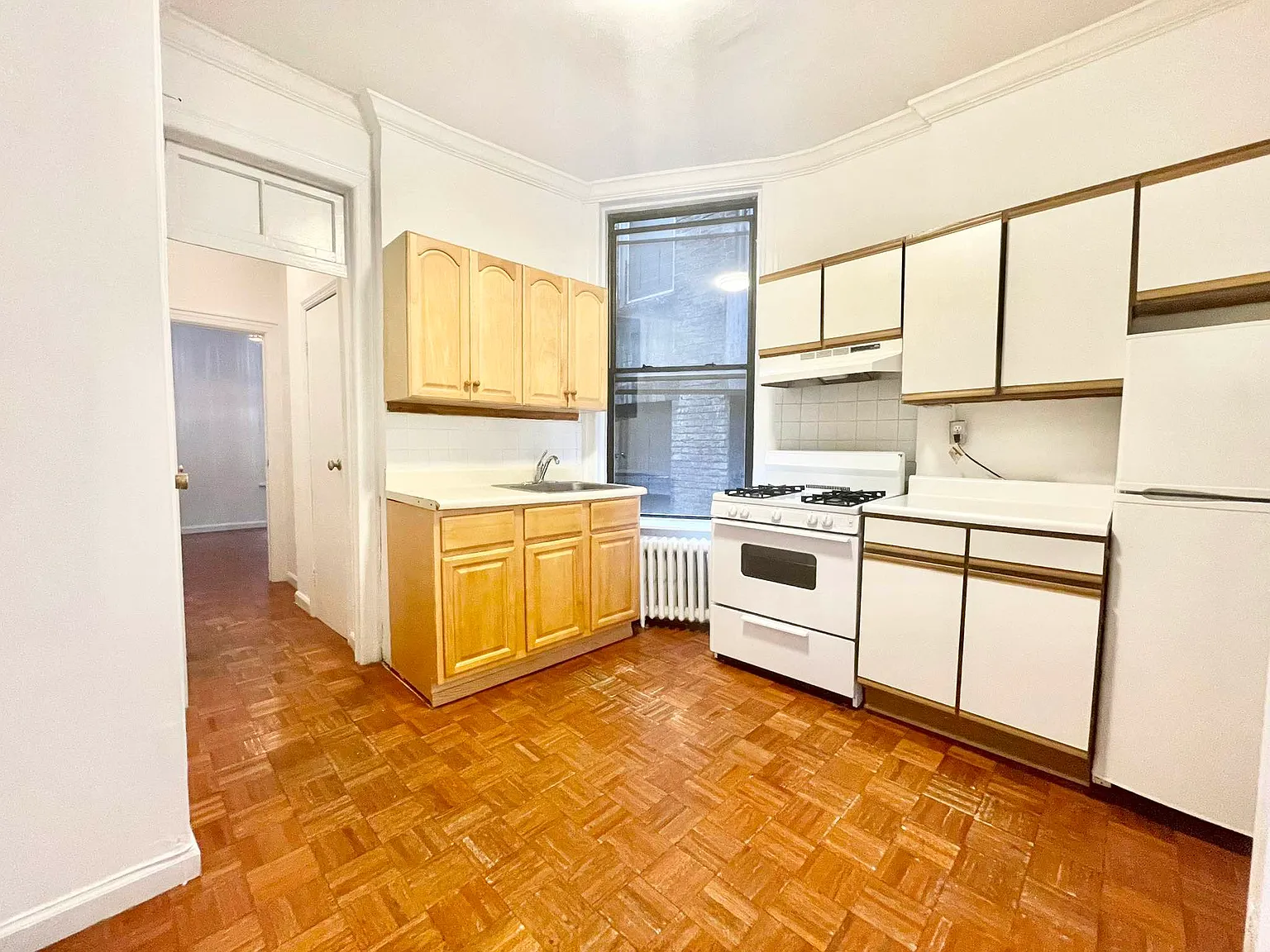 217 East 85th Street — Photo 2