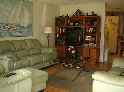 2nd image of 4501 Holder Ct