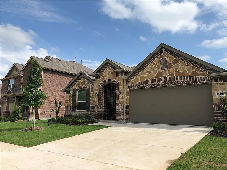 16005 Placid Trl — Photo 2