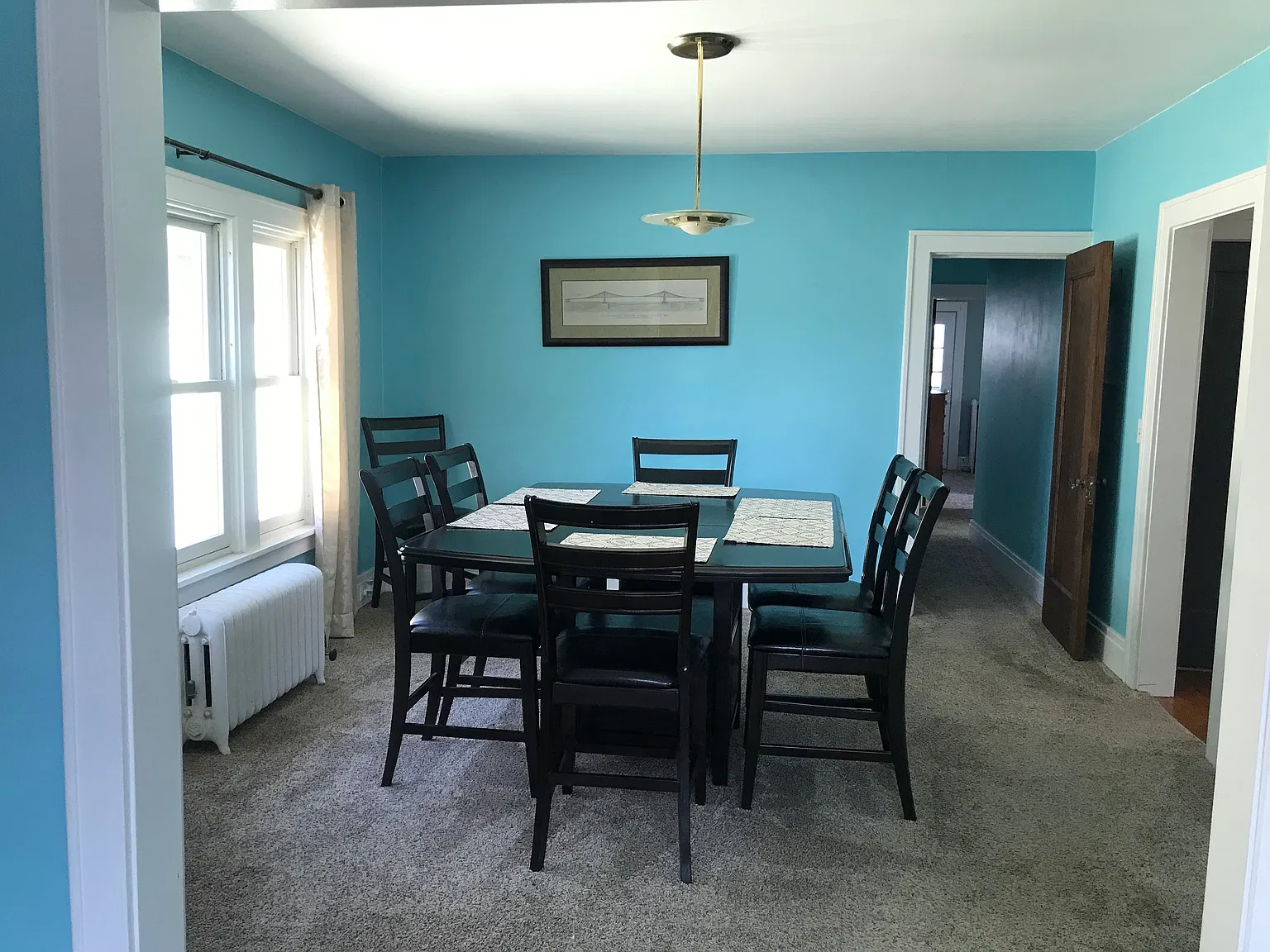 3 bed, 1350 sqft, $1,800 — Photo 4