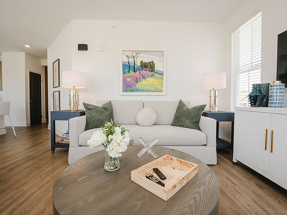 5th image of 560 Jack Clift Blvd #1623