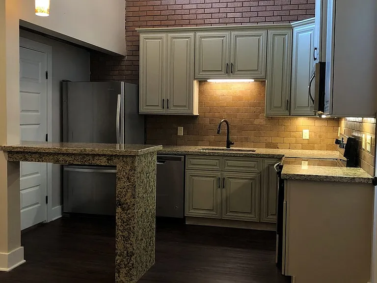 Copper Chase Luxury Apartments — Photo 12