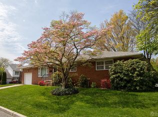 47 Roma St, Sayreville, NJ 08872