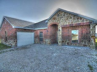 5754 County Road 1149, Celeste, TX 75423