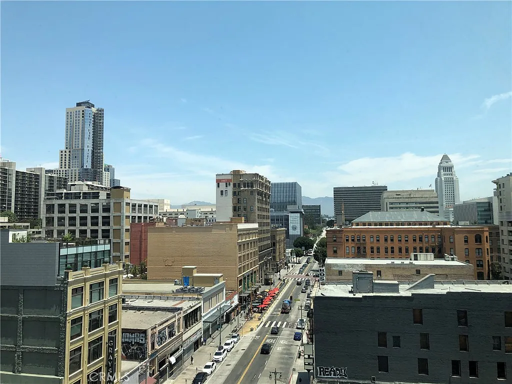 1 bed, 751 sqft, $2,680 — Photo 4