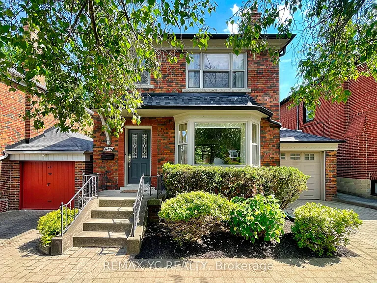 425 Broadway Ave — Photo 31