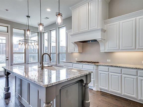 5th image of 4061 Blue Sage Dr