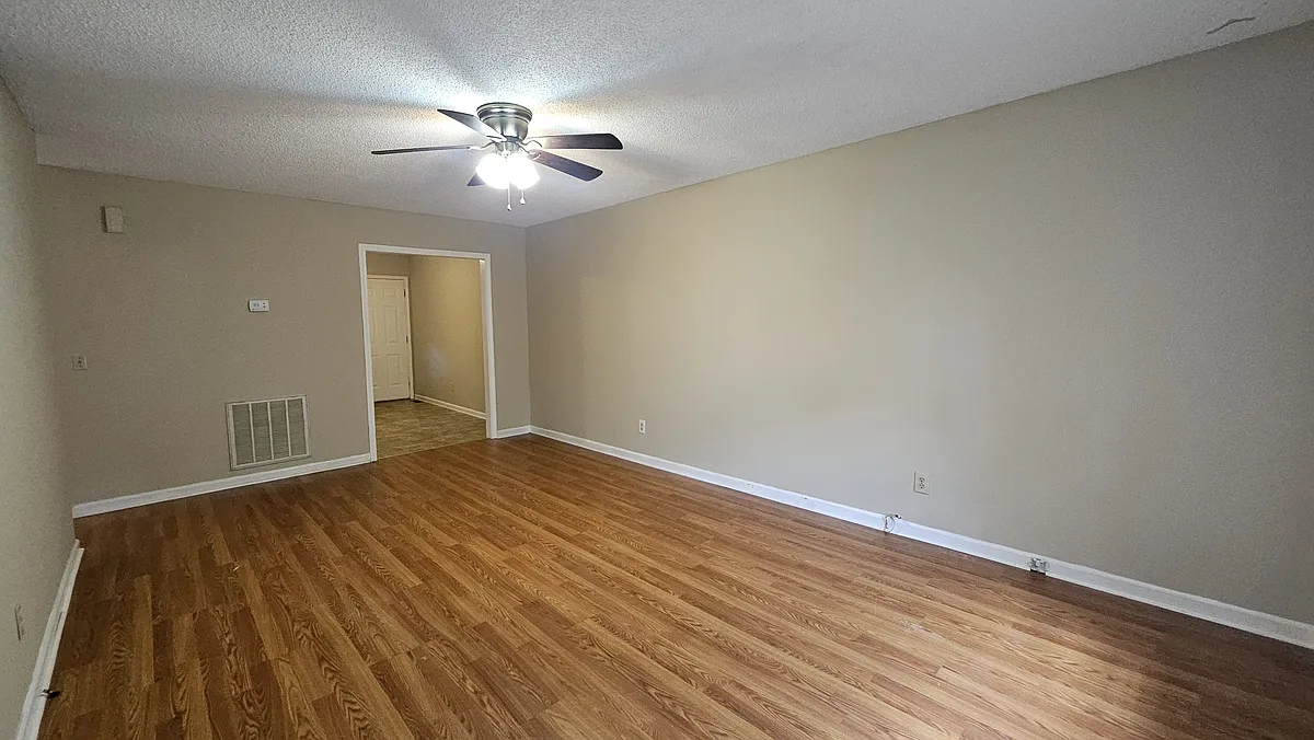 Building Photo - 125 Canty Ln #A