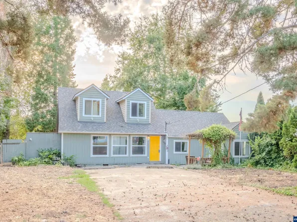 895 Norman Ave NE, Salem, OR 97301