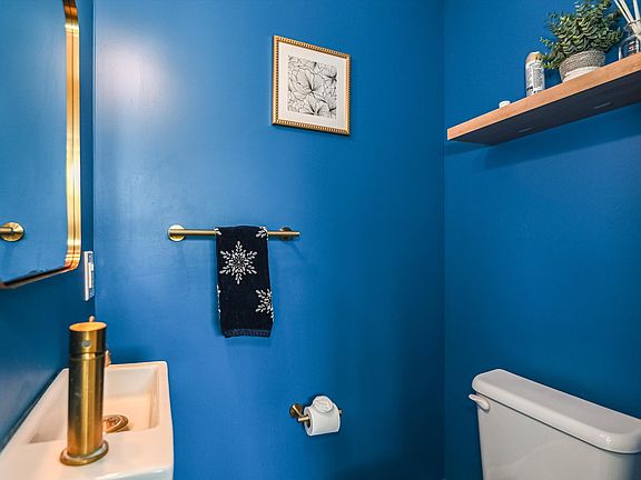 5th image of 669 Doremus Ave
