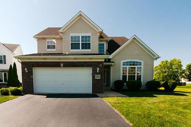 1st image of 6702 Carlton Dr