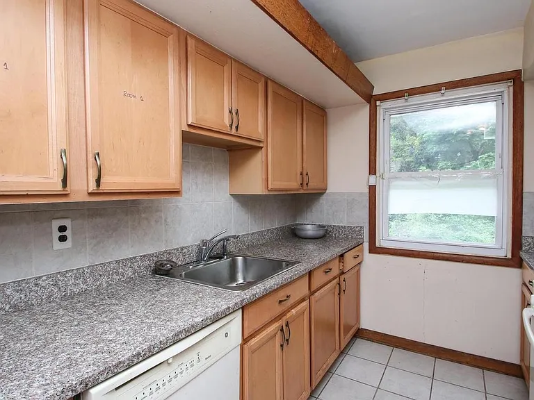 2734 W Country Club Rd — Photo 8