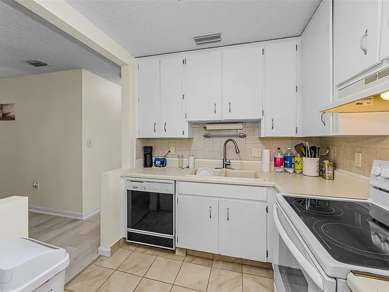 2700 Bayshore Blvd #3208 — Photo 23