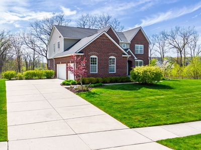 894 Wynstone Cir N, Oakland, MI, 48363