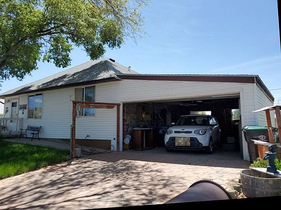 2nd image of 545 Jensen St