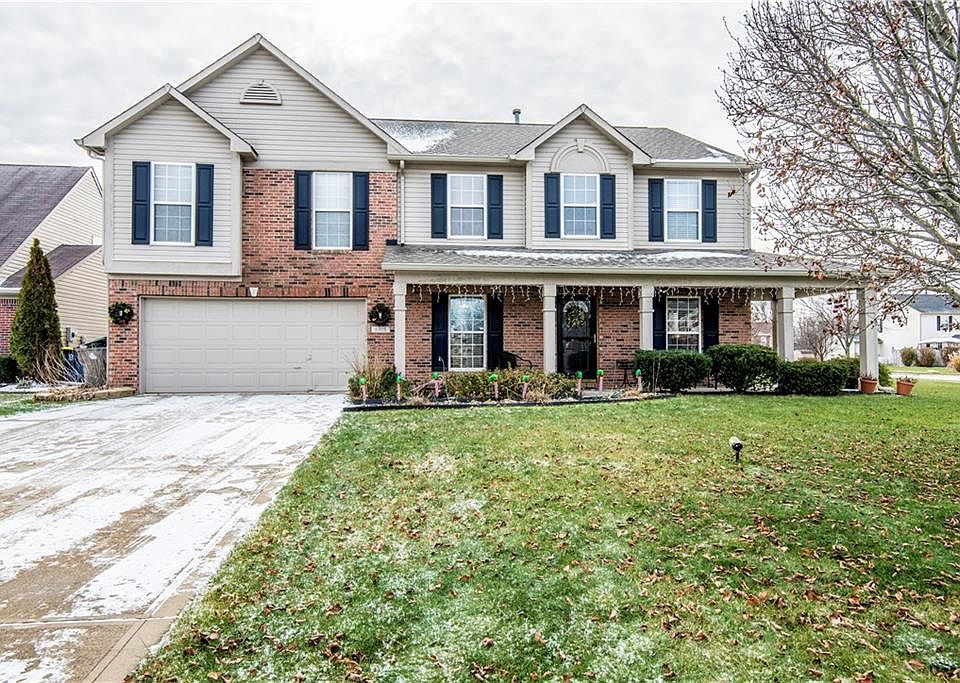 1st image of 6815 Woodford Ln