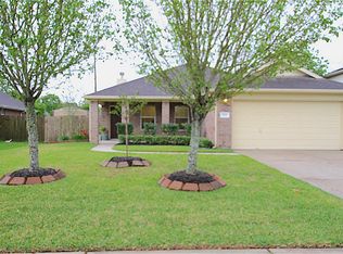 3220 Meadow Bay Ln, Dickinson, TX 77539
