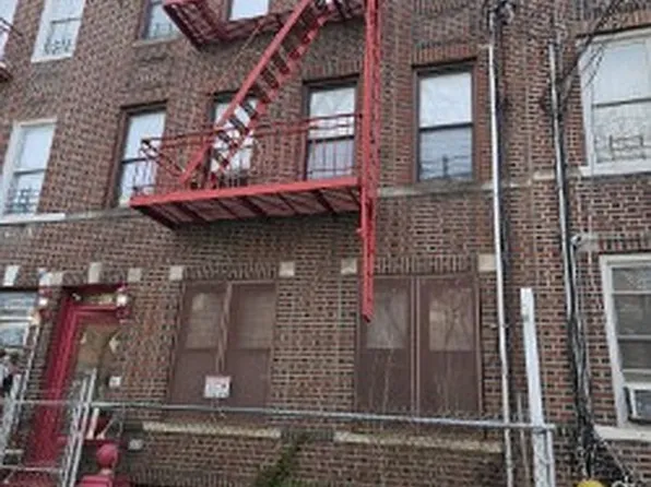 596 Wyona St #6, Brooklyn, NY 11207