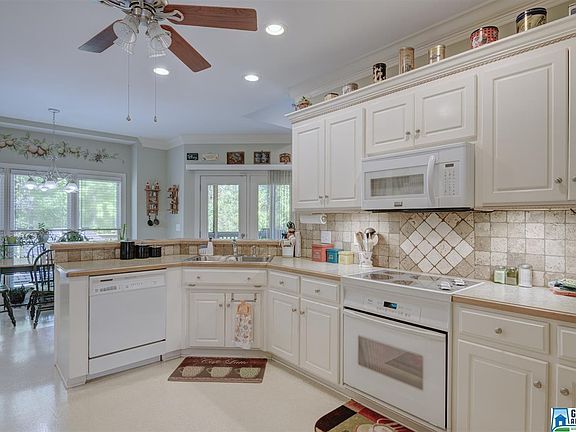 5th image of 1064 Pinemeadow Dr