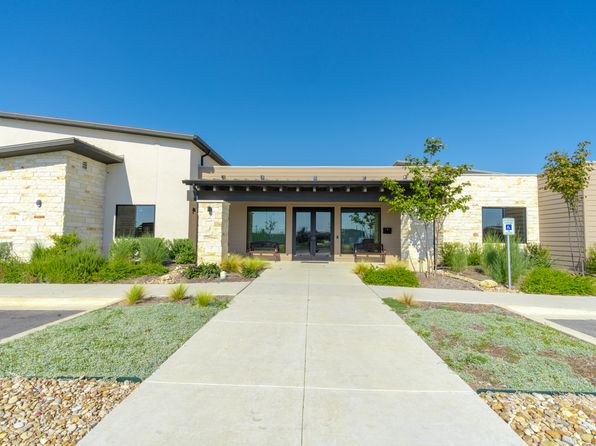 129 Pineland Ave #138089