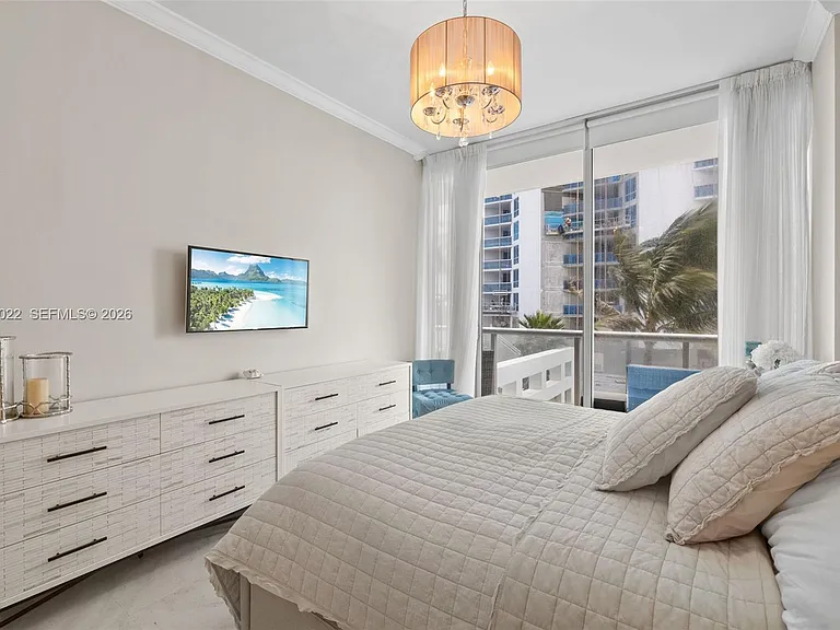 6799 Collins Ave #209 — Photo 20
