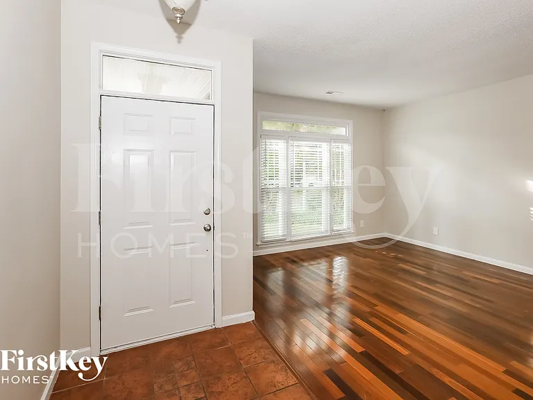 6509 Mimosa St — Photo 4