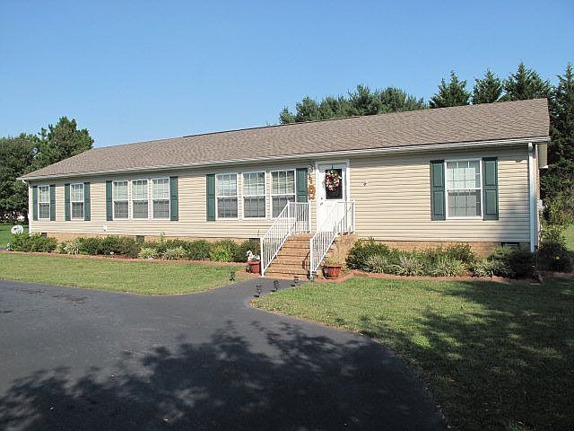 1st image of 232 College Ave