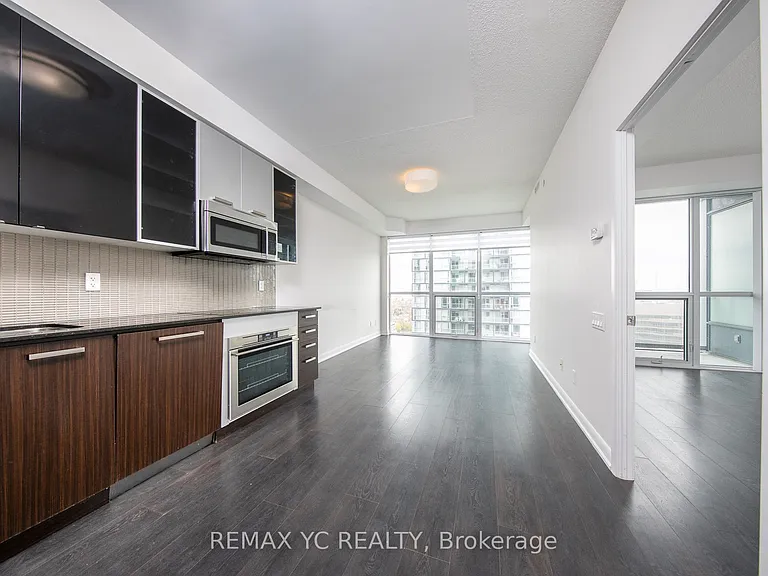 5168 Yonge St #2708 — Photo 11