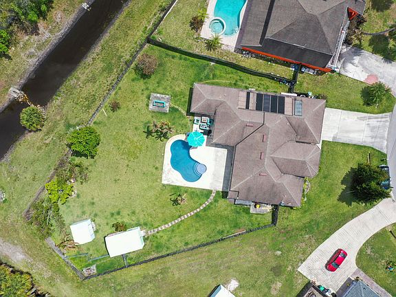 2nd image of 2646 SW Acco Road