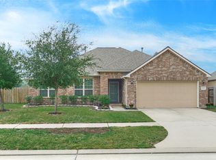 24511 Emerald Pool Falls Dr, Tomball, TX 77375