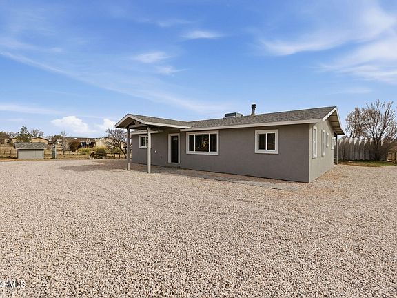 2nd image of 2477 N Reed Rd