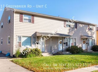 817 Greenbrier Rd APT C, Dekalb, IL 60115